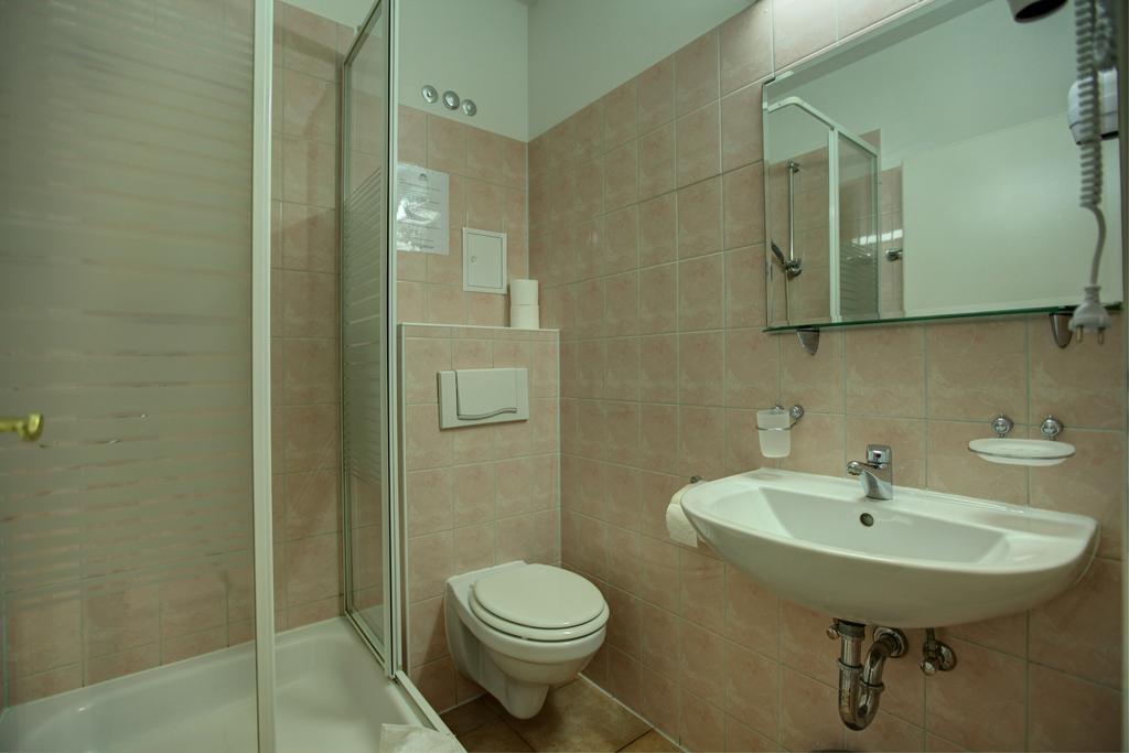 Hotel Bernstein Am Kurfuerstendamm